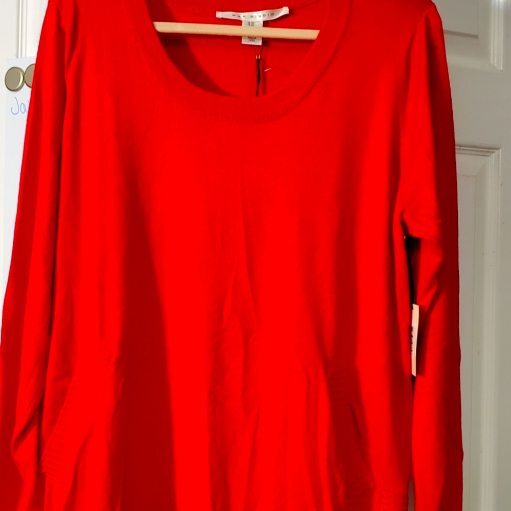 Red sweater ♥